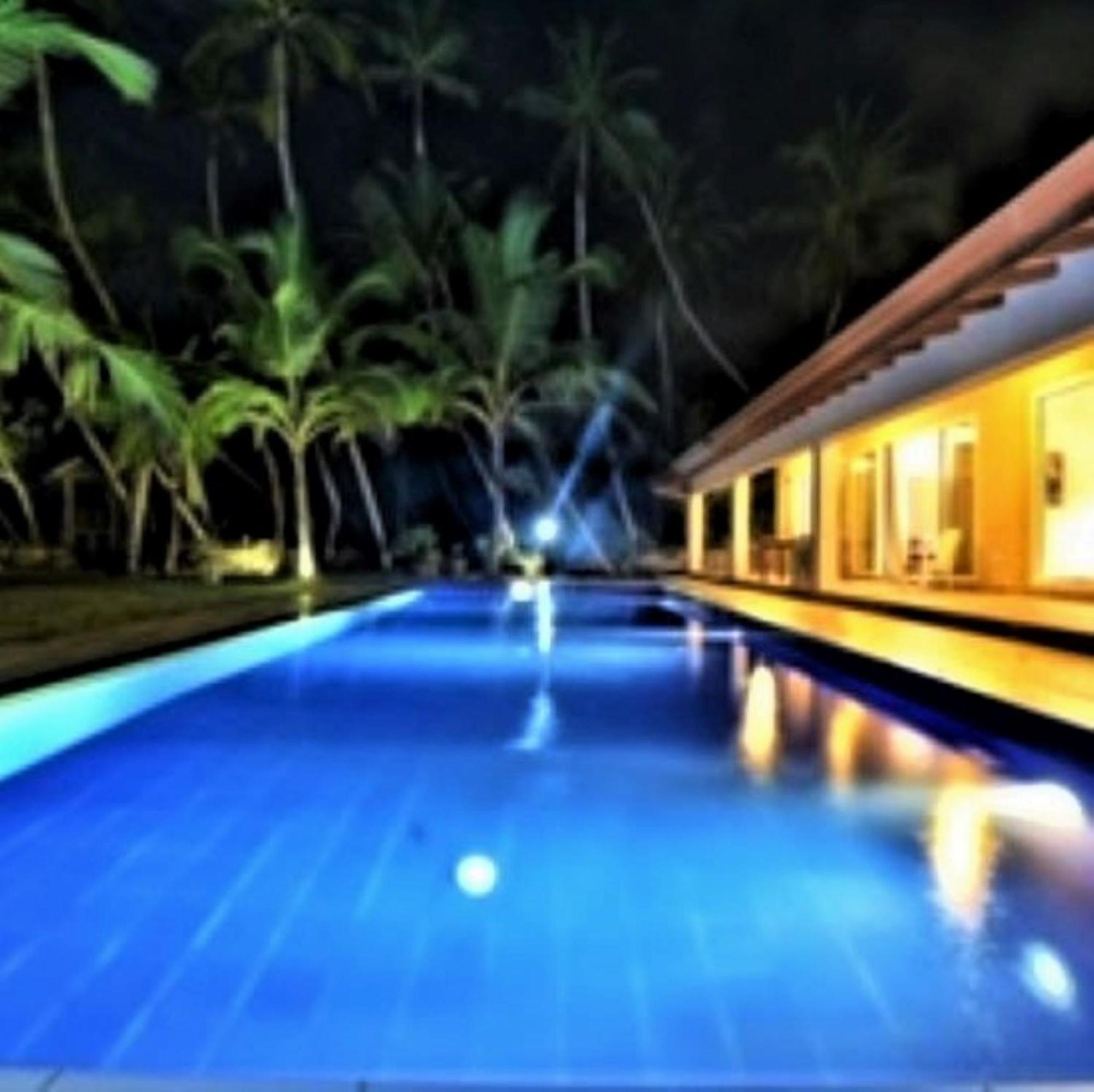 Arhimser Villa-Superb 4 Bedroom Beachfront For 8 In Ranna, Tangalle, Bb, Pool, Free Pick Up For 7 Night Stays Arriving Together, Serviced, Taxes Included Exteriör bild