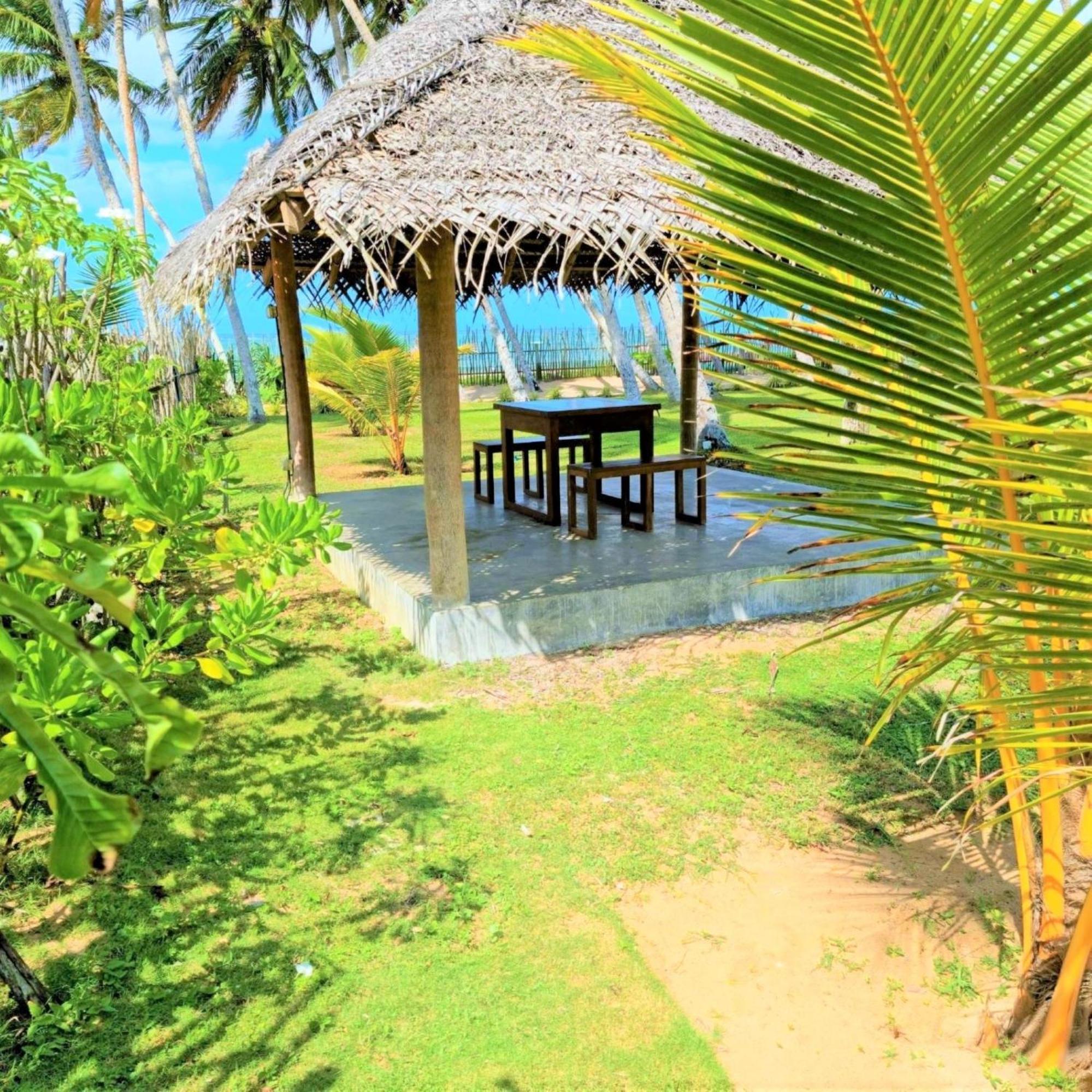 Arhimser Villa-Superb 4 Bedroom Beachfront For 8 In Ranna, Tangalle, Bb, Pool, Free Pick Up For 7 Night Stays Arriving Together, Serviced, Taxes Included Exteriör bild