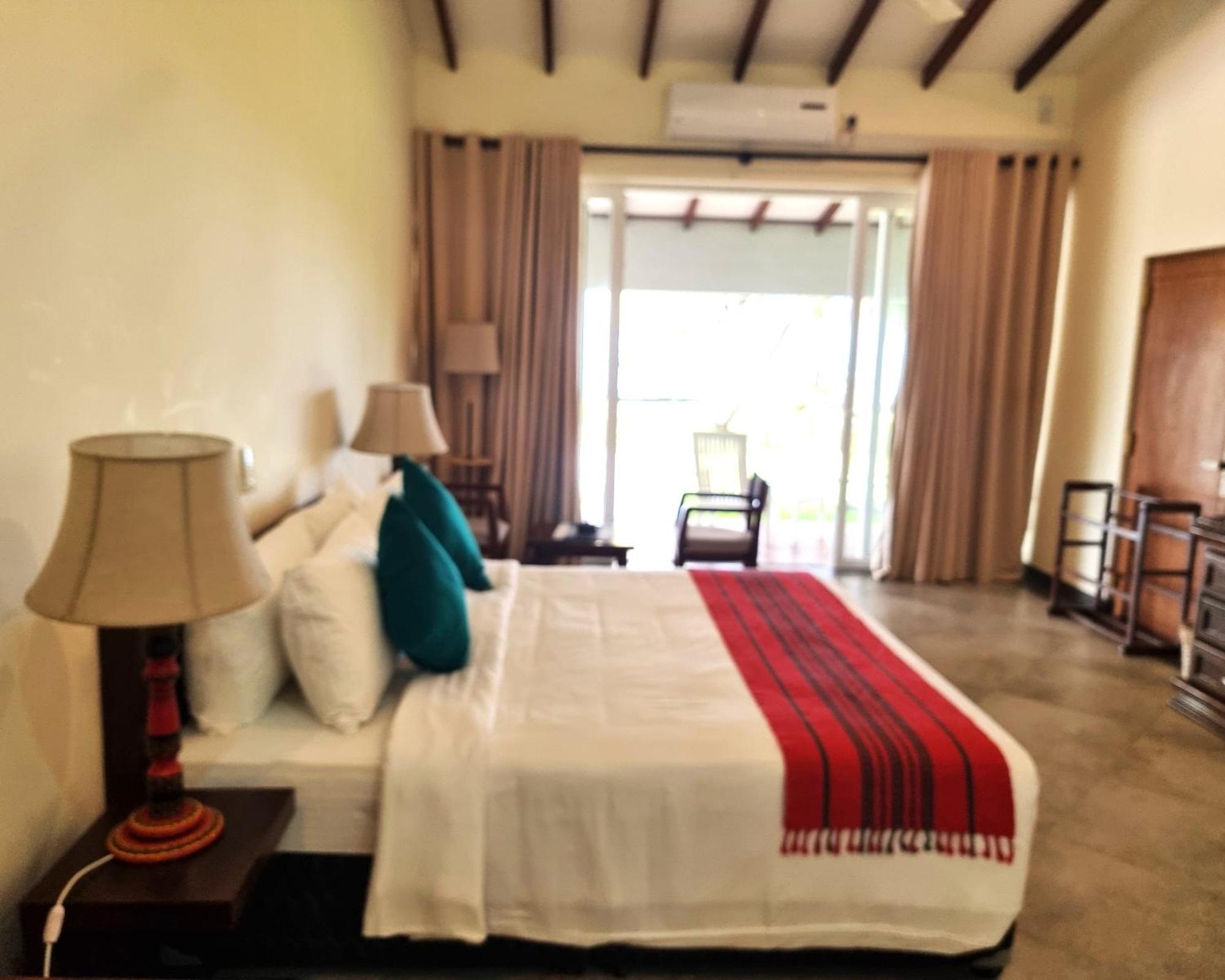 Arhimser Villa-Superb 4 Bedroom Beachfront For 8 In Ranna, Tangalle, Bb, Pool, Free Pick Up For 7 Night Stays Arriving Together, Serviced, Taxes Included Exteriör bild