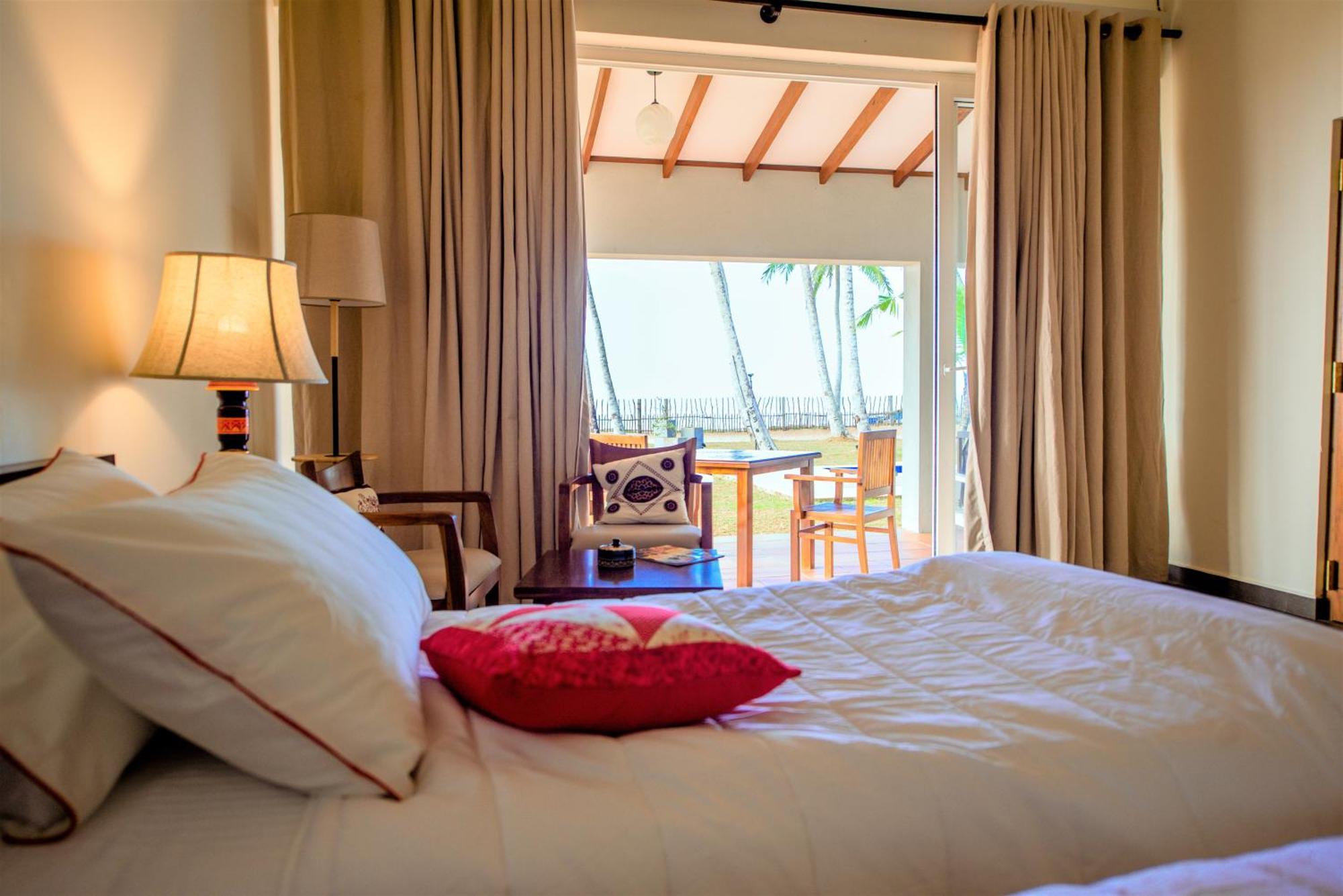 Arhimser Villa-Superb 4 Bedroom Beachfront For 8 In Ranna, Tangalle, Bb, Pool, Free Pick Up For 7 Night Stays Arriving Together, Serviced, Taxes Included Exteriör bild