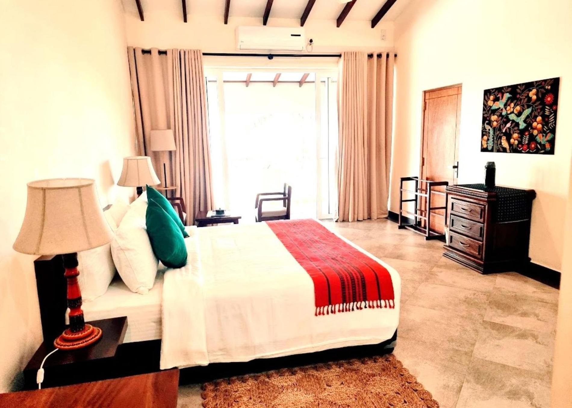 Arhimser Villa-Superb 4 Bedroom Beachfront For 8 In Ranna, Tangalle, Bb, Pool, Free Pick Up For 7 Night Stays Arriving Together, Serviced, Taxes Included Exteriör bild